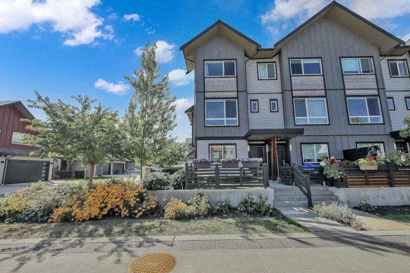 28 - 4408 Cormorant Way
