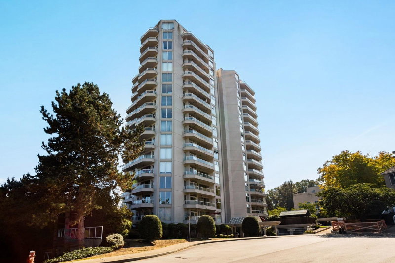 1801 - 71 Jamieson Court