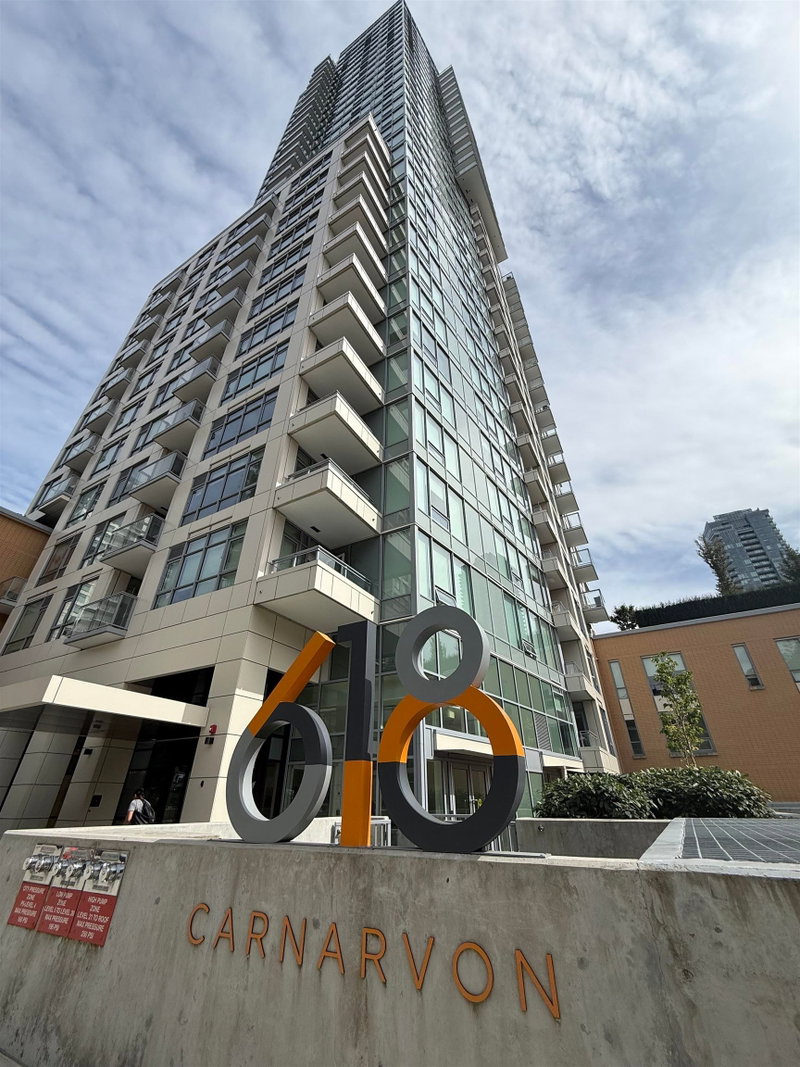 2201 - 618 Carnarvon Street