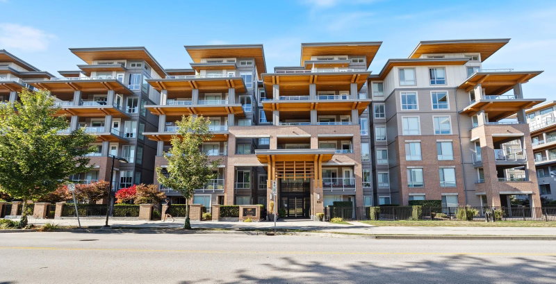 601 - 7133 14th Avenue