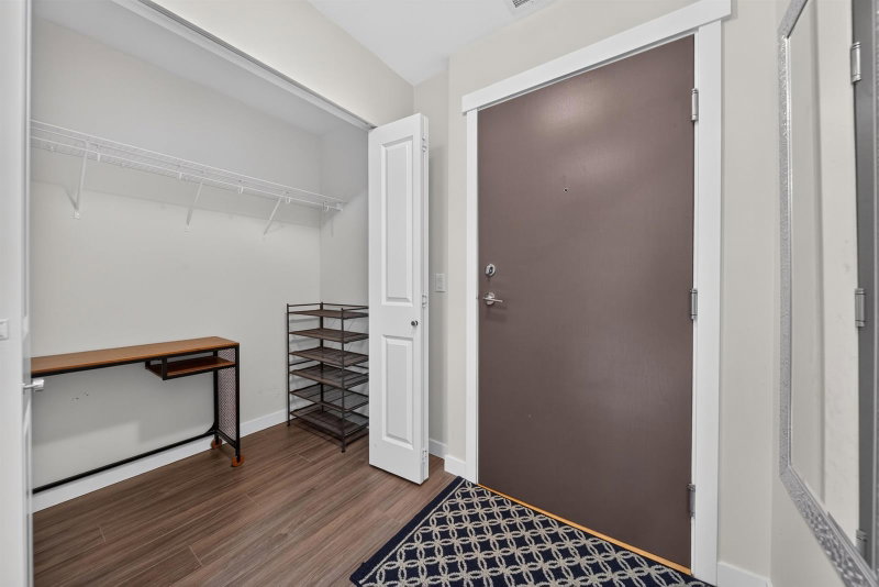311 - 9551 Alexandra Road