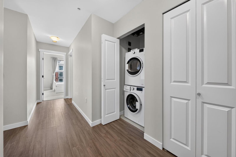311 - 9551 Alexandra Road