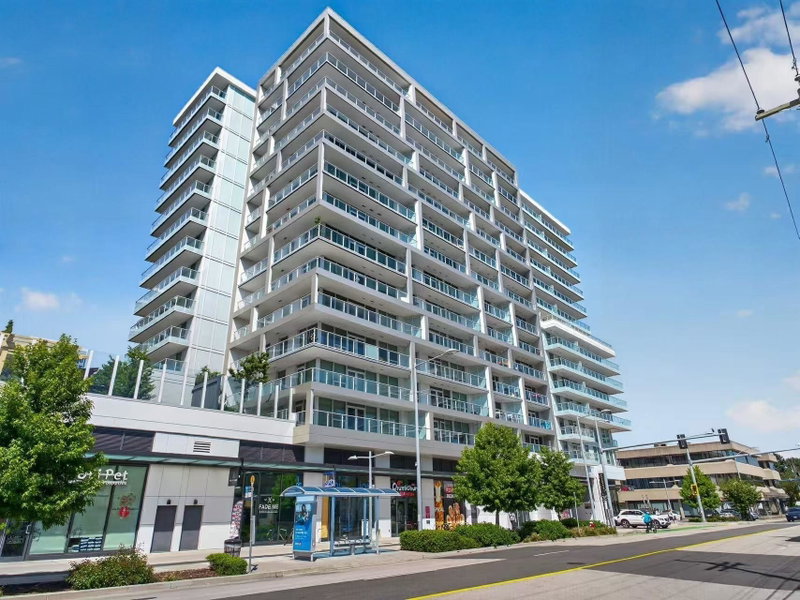 525 - 8133 Cook Road
