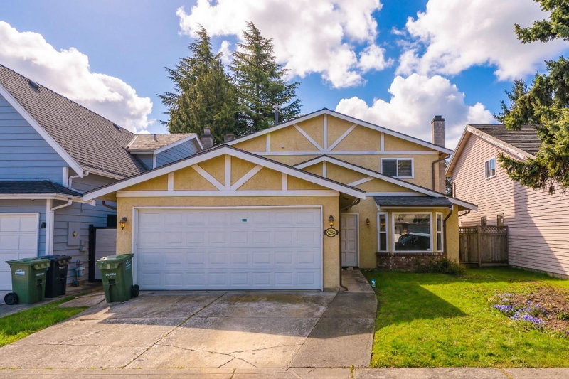 9288 Romaniuk Drive