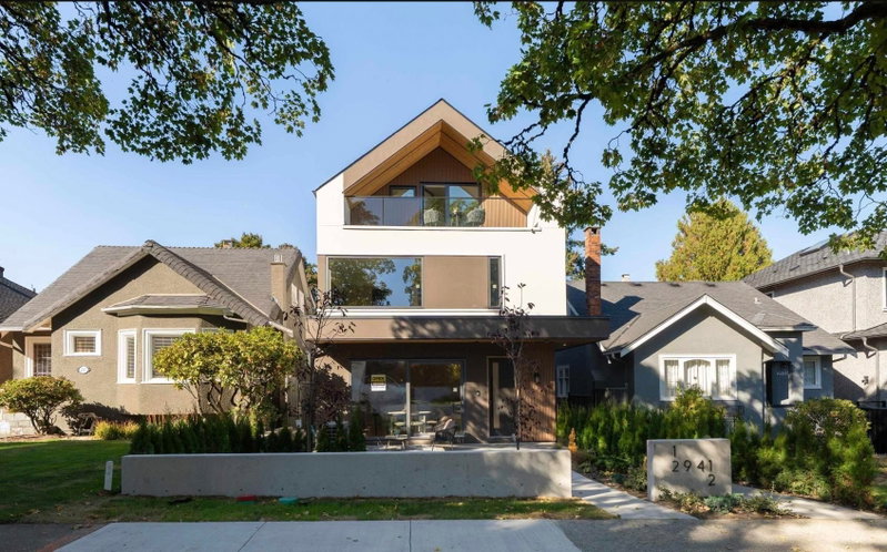 1 - 2941 29th Avenue W