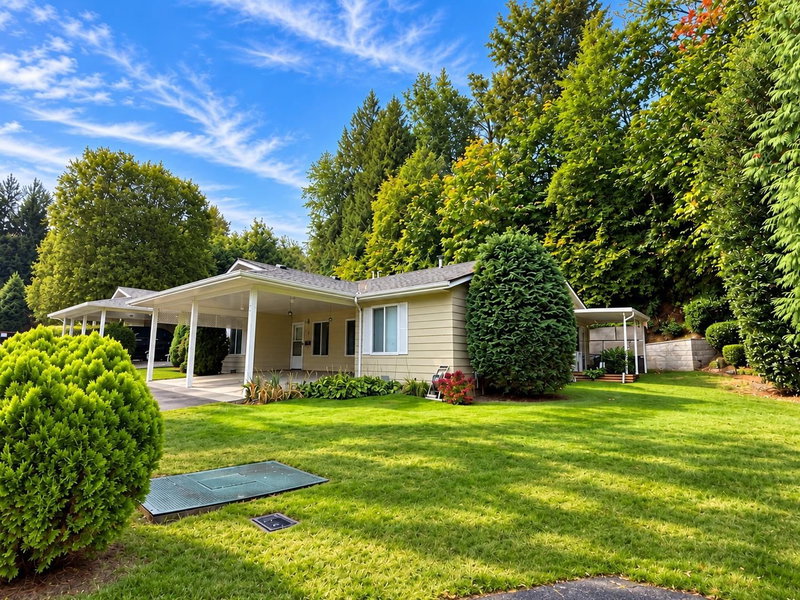 20 - 3350 Elmwood Drive