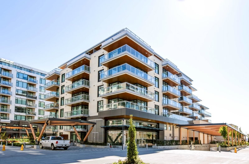704 - 777 Harbour Way