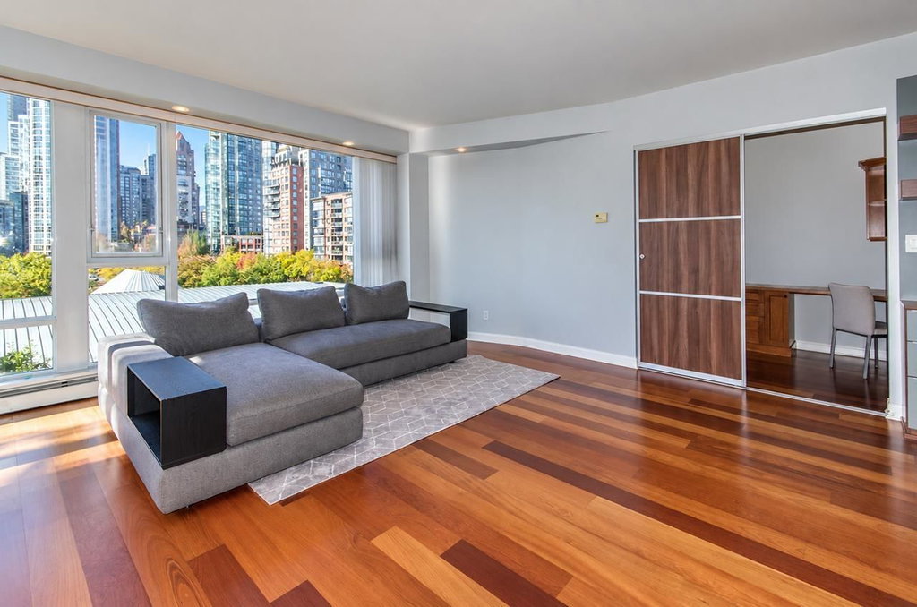 702 - 1383 Marinaside Crescent 4