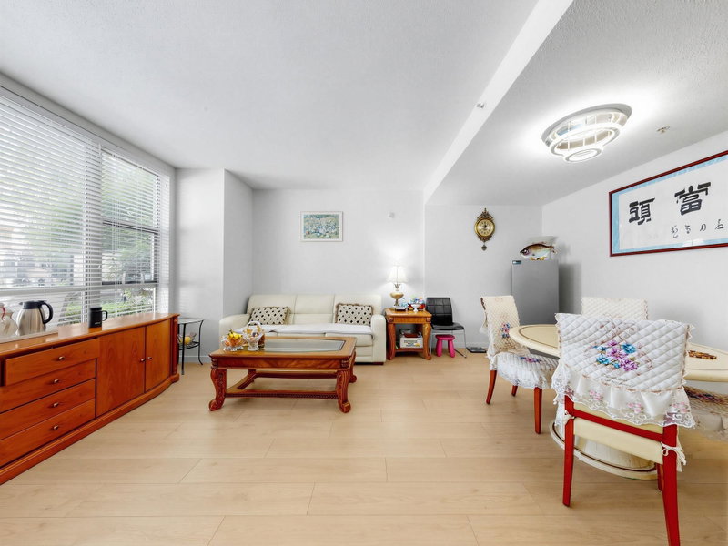 8268 Saba Road