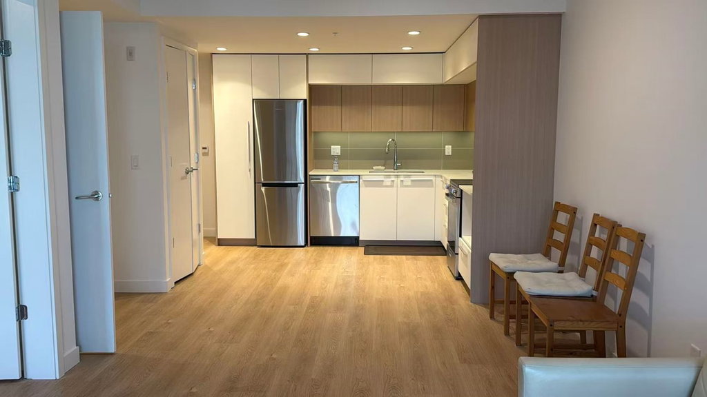 5F - 9888 University Crescent 5