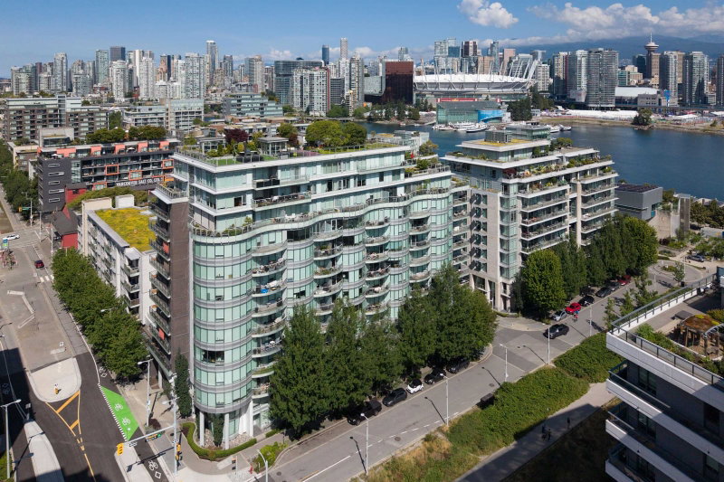 1103 - 1661 Ontario Street