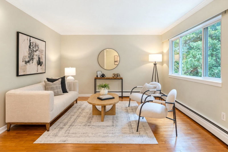 403 - 555 28th Street W