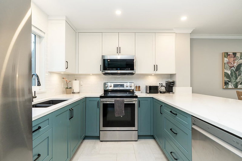 3 - 5501 Ladner Trunk Road