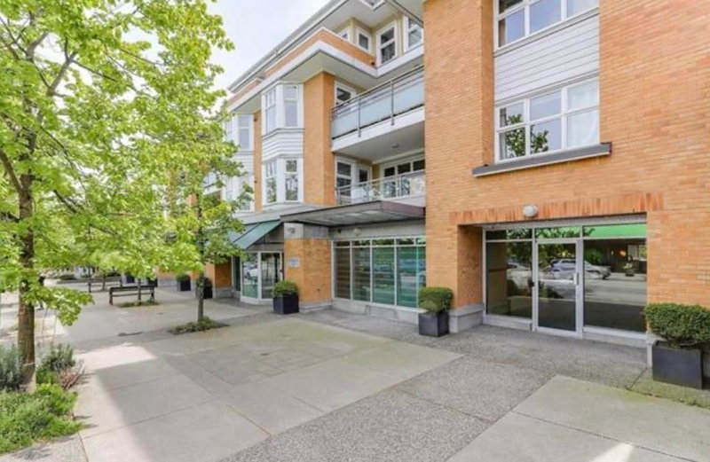 208 - 3580 41st Avenue W