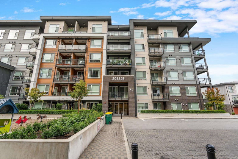 B118 - 20834 80 Avenue