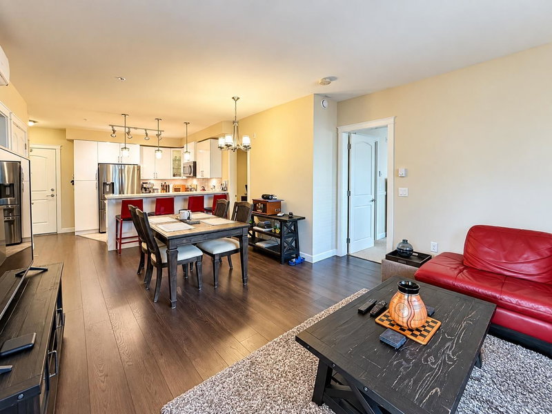 405 - 3535 146a Street