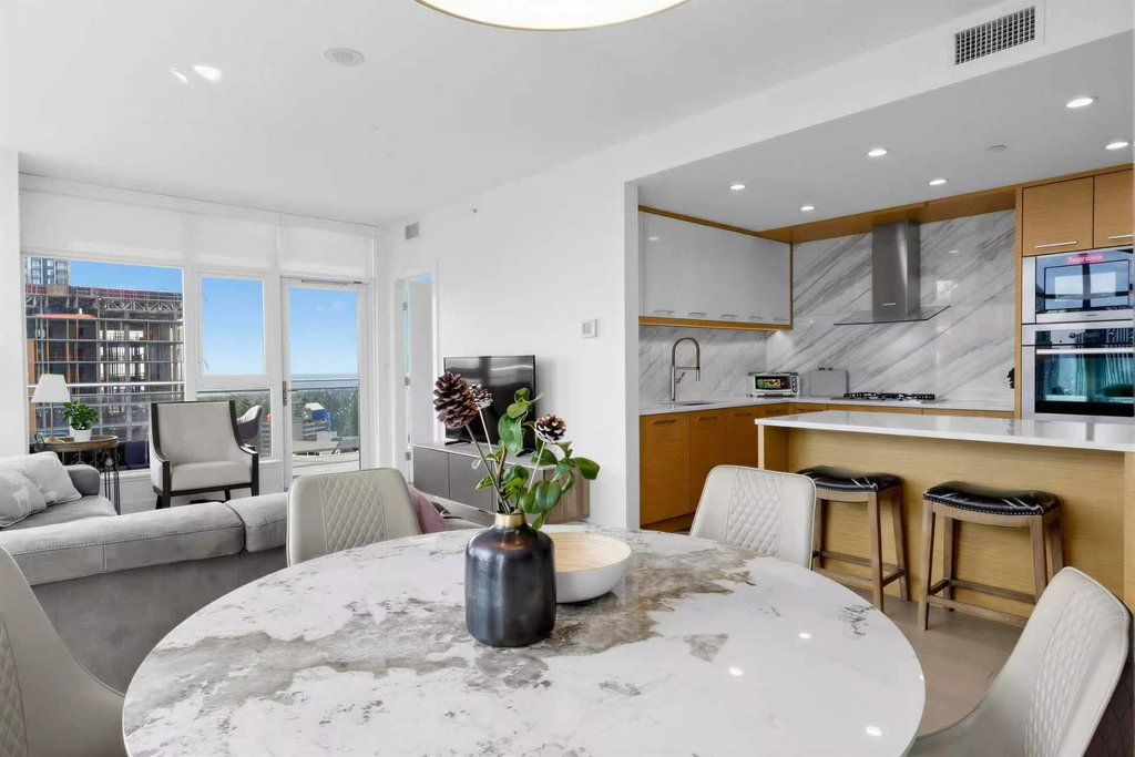 25XX - 4360 Beresford Street 3