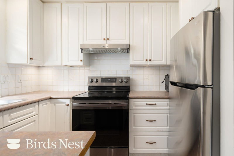 111 - 8460 Ackroyd Road