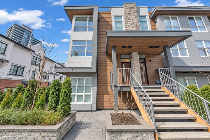 227 - 2060 Curling Road