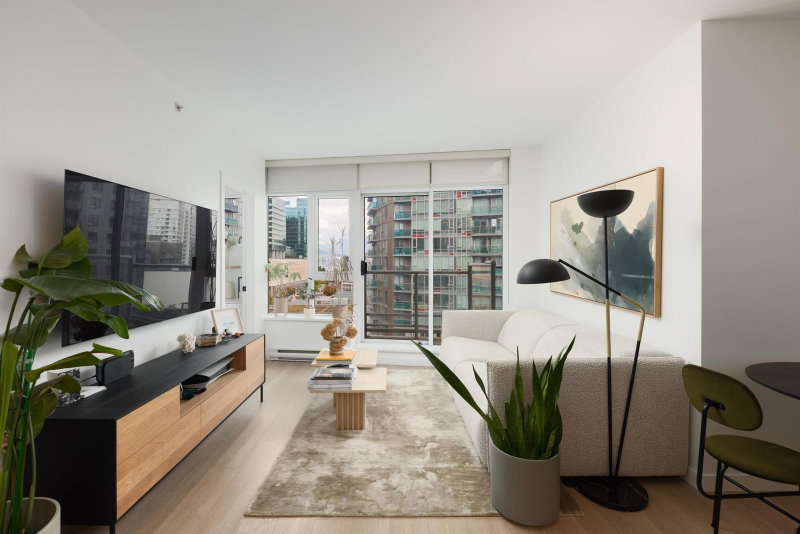 1202 - 821 Cambie Street