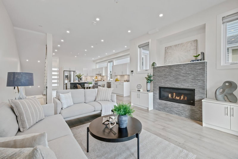 409 Keith Road W