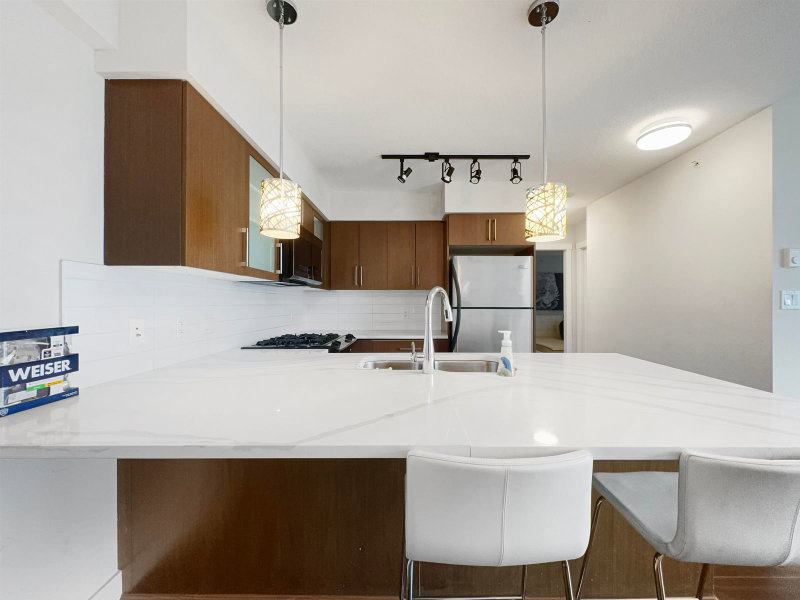 12xx - 8068 Westminister Highway