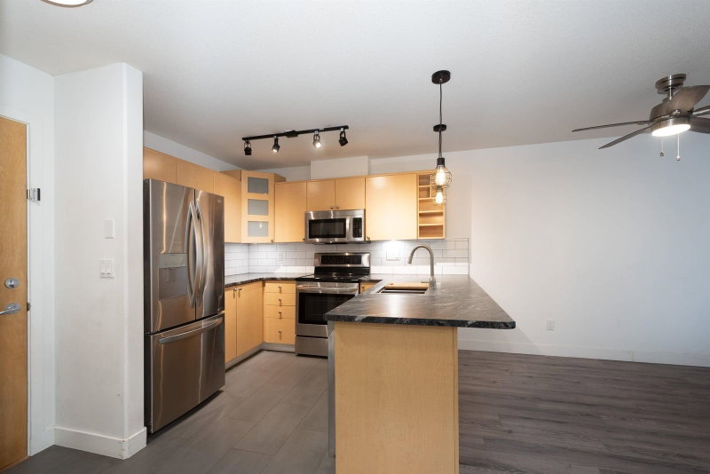 312 - 3136 St Johns Street