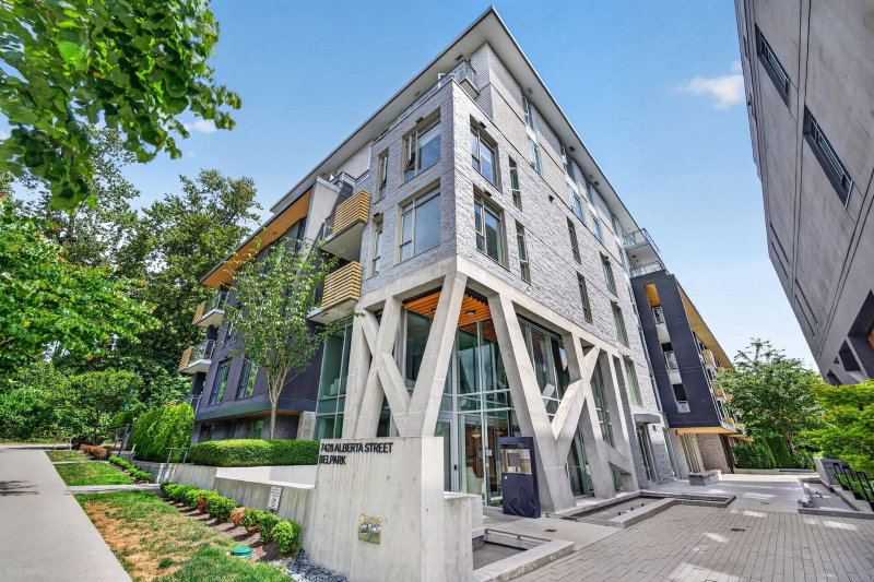 206 - 7428 Alberta Street