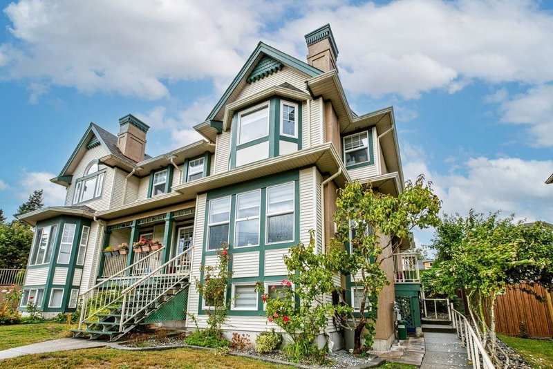 3 - 1135 Cartier Avenue