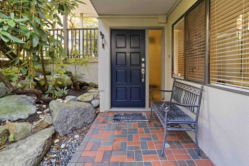 22 - 2214 Folkestone Way