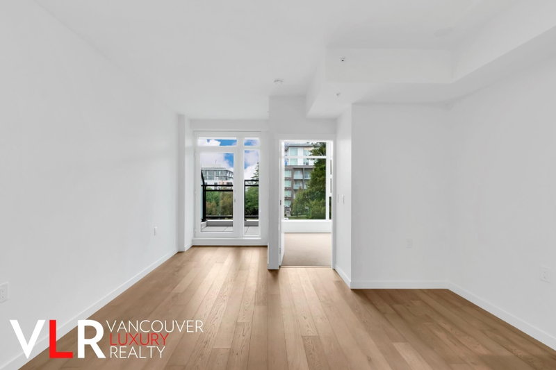 307 - 4171 Cambie Street