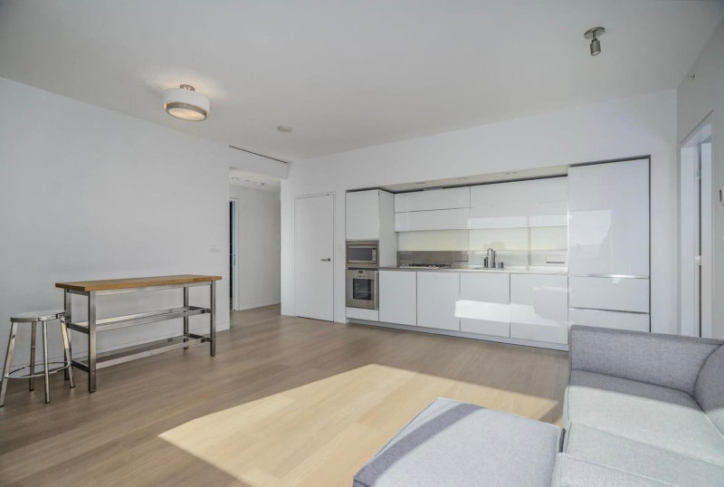 2802 - 838 Hastings Street W