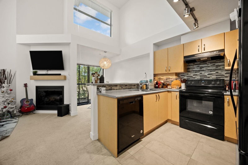 432 - 10838 City Pkwy Drive