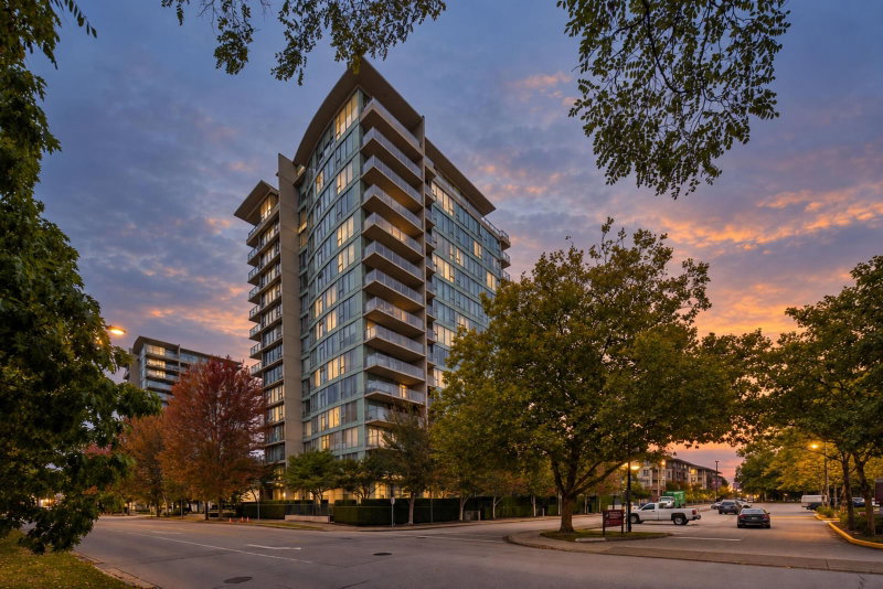 808 - 5088 Kwantlen Street