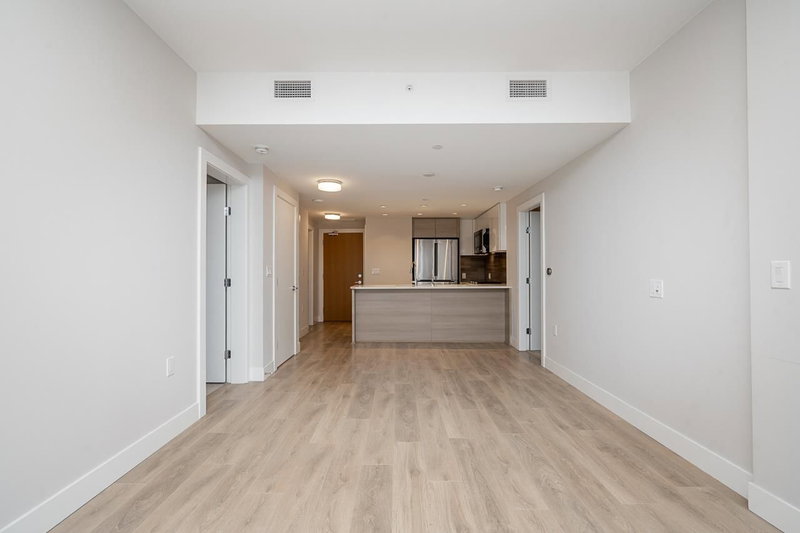 310 - 3451 Sawmill Crescent