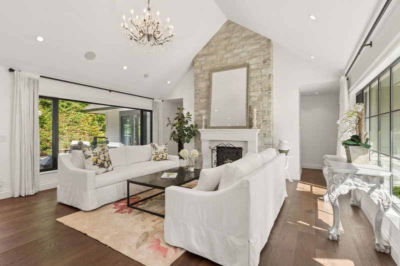 435 Macbeth Crescent