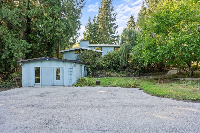 3290 Hazel Avenue