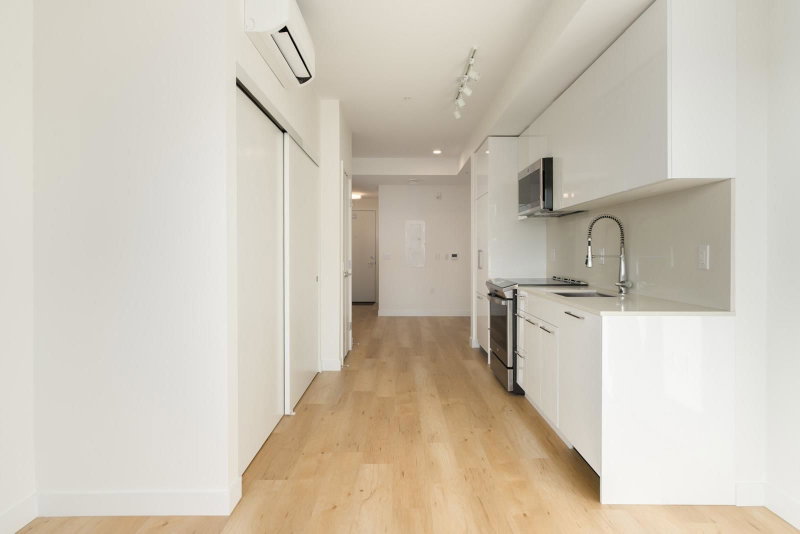 202 - 2446 Shaughnessy Street