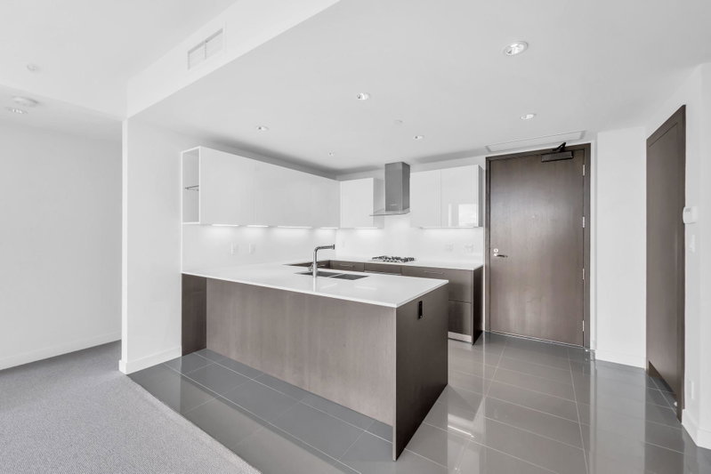 5xx - 6611 Pearson Way