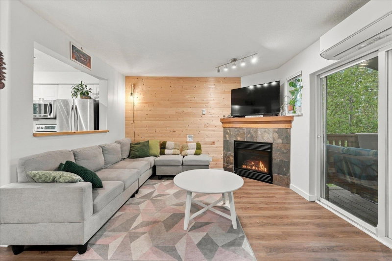 14 - 1450 Vine Road Road
