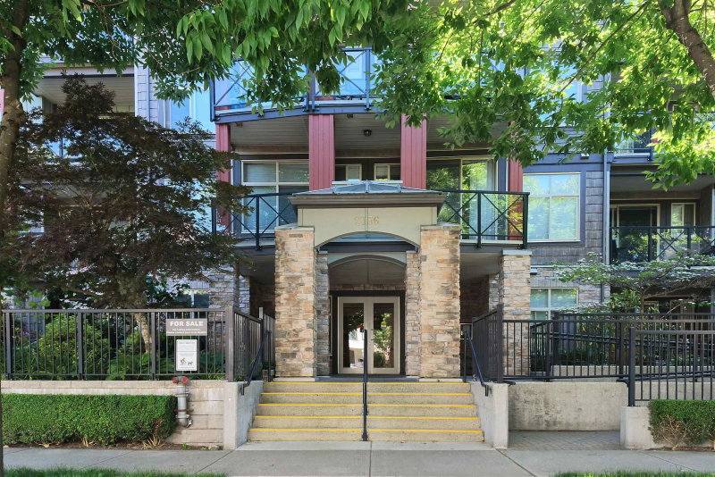 310 - 2336 Whyte Avenue