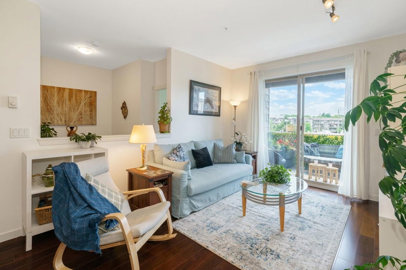 310 - 2336 Whyte Avenue