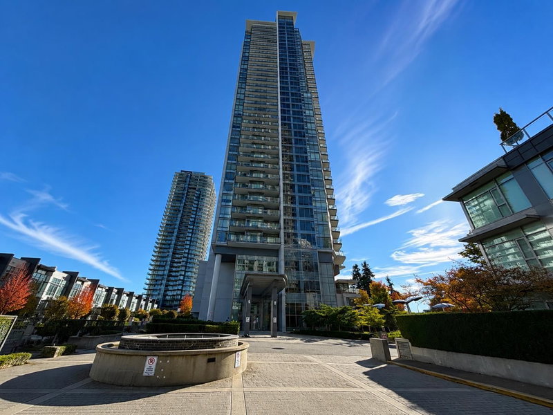 2004 - 4900 Lennox Lane
