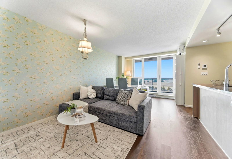 1209 - 7888 Ackroyd Road