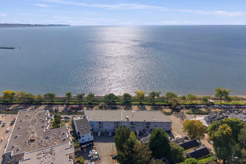 106 - 14881 Marine Drive
