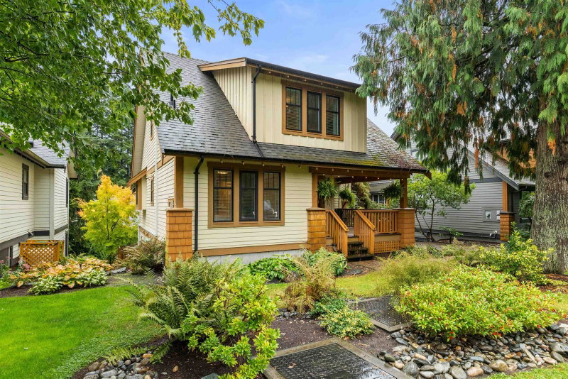 1832 Huckleberry Bend