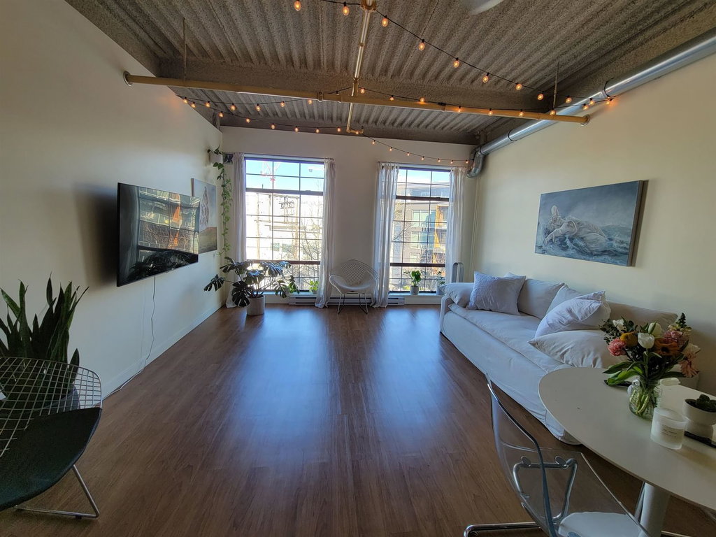217 - 237 4th Avenue E 2
