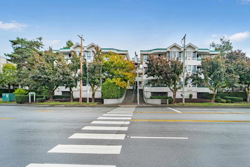 205 - 7300 Gilbert Road