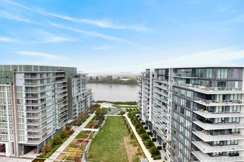 1204 - 6688 Pearson Way