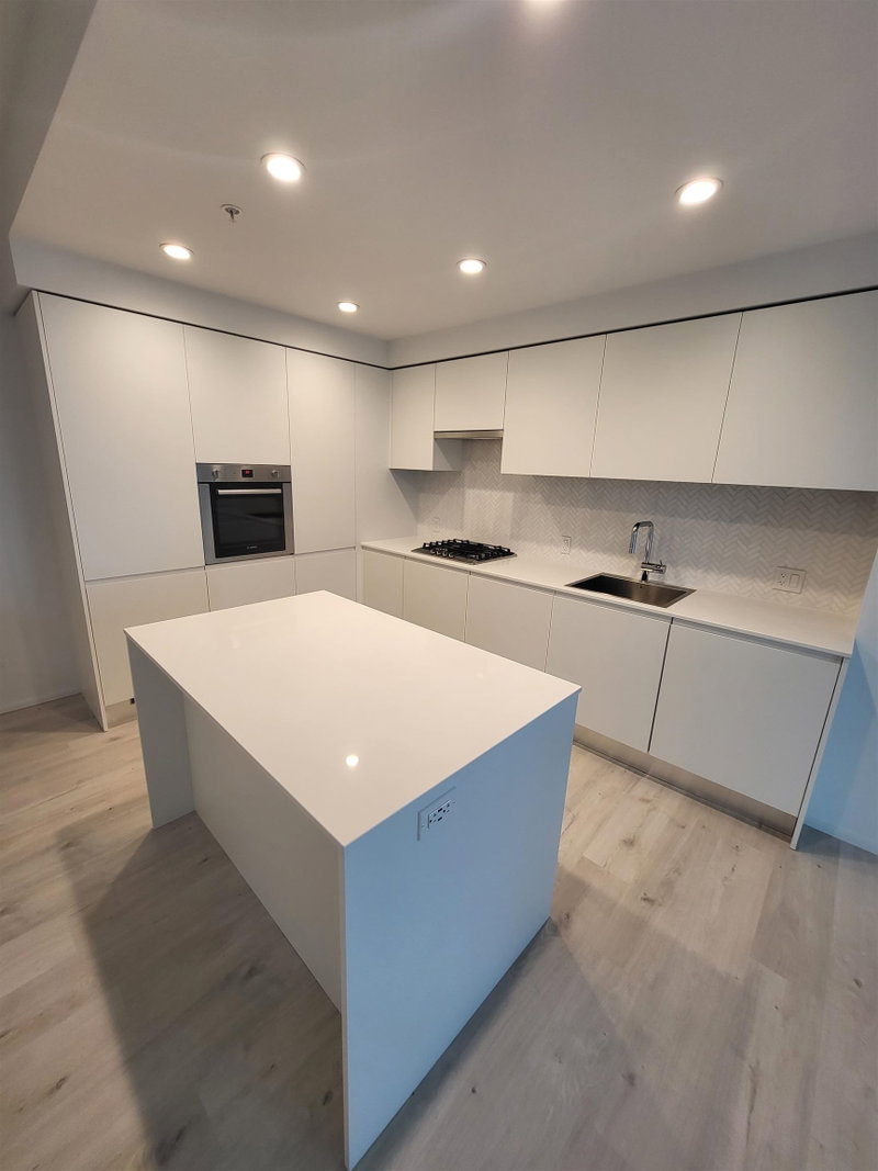 1606 - 3809 Evergreen Place